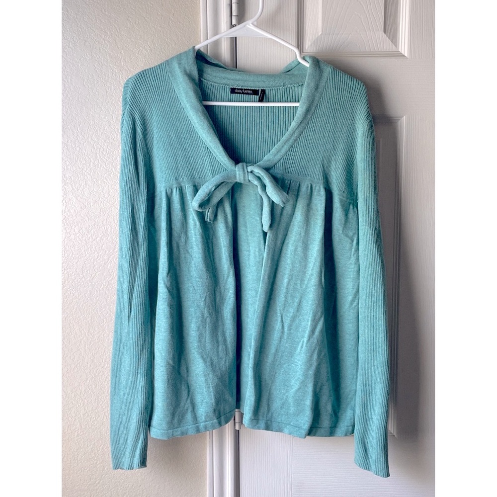 Daisy Fuentes NWOT Trendy Tie Front Cardigan - Aqua
